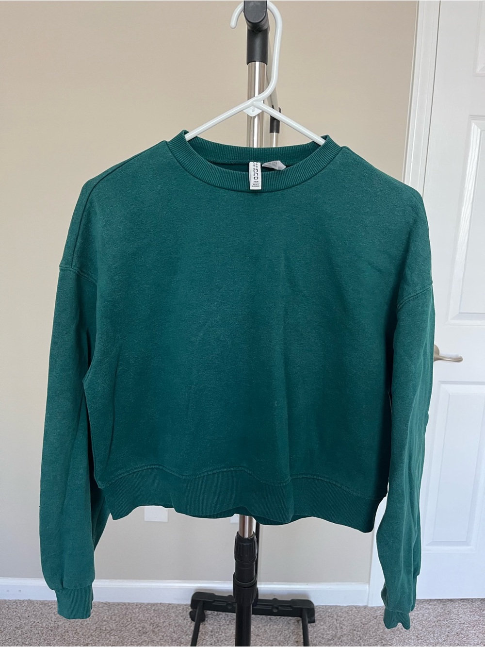 H&M Dark Green Crewneck Sweater